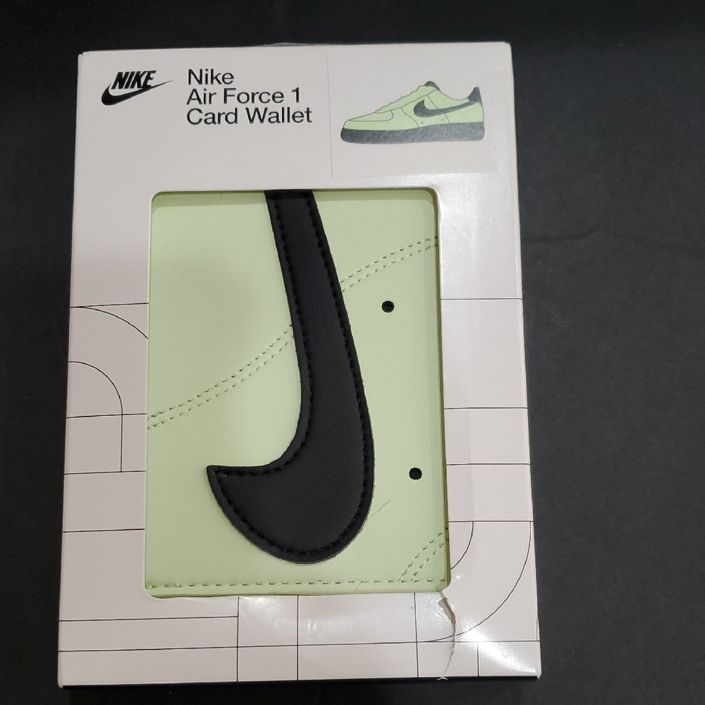 Nike Air Force 1 card wallet‎ green and black Nike swoosh new